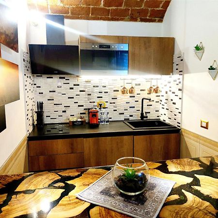 Suite Mediterraneo 치비타베키아 외부 사진